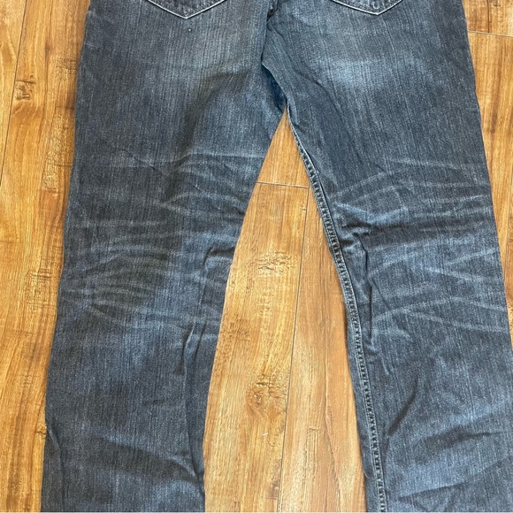 BANANA REPUBLIC Men’s Black Jeans Straight Leg Distressed Denim Size 33 x 32 - Picture 9 of 9